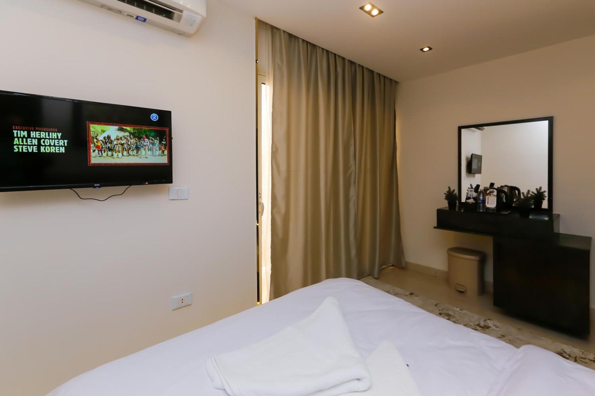 Taj Pyramids View Inn Kafret el-Gabal Екстериор снимка