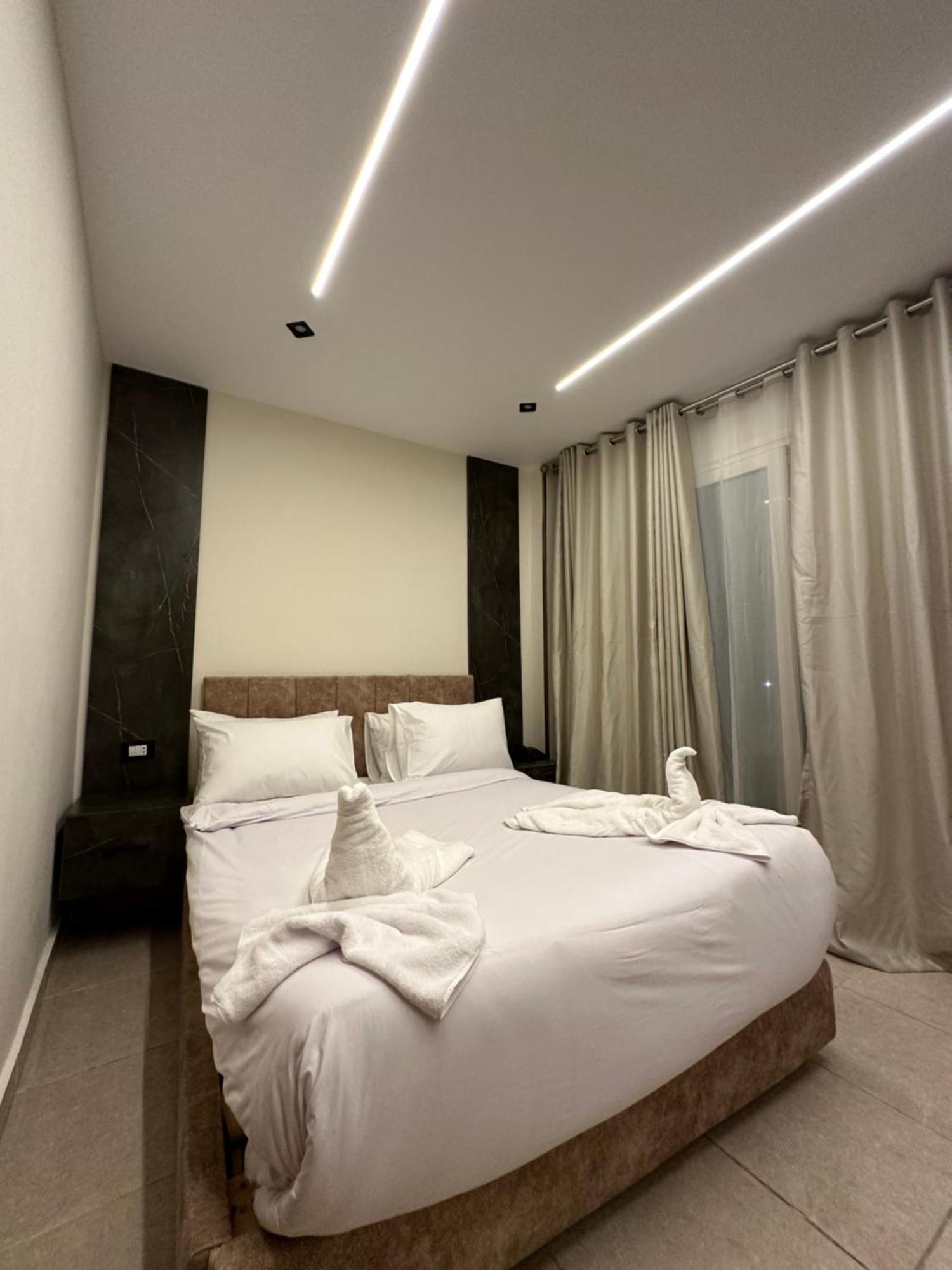 Taj Pyramids View Inn Kafret el-Gabal Екстериор снимка