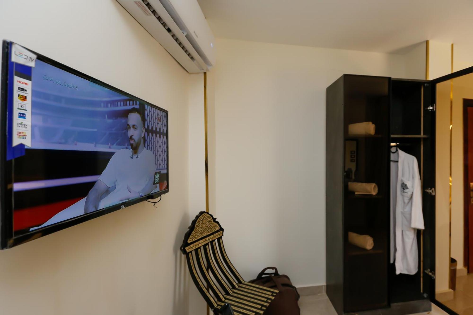 Taj Pyramids View Inn Kafret el-Gabal Екстериор снимка
