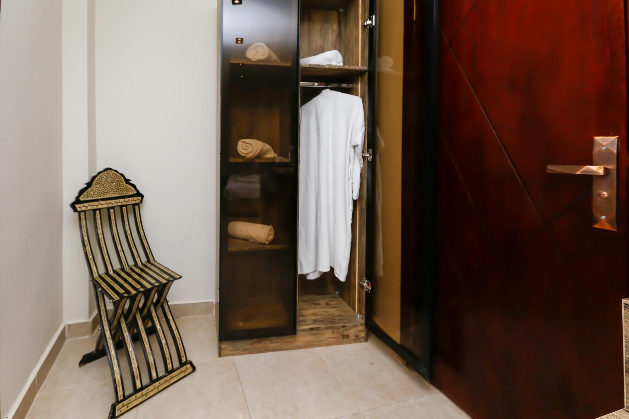 Taj Pyramids View Inn Kafret el-Gabal Екстериор снимка