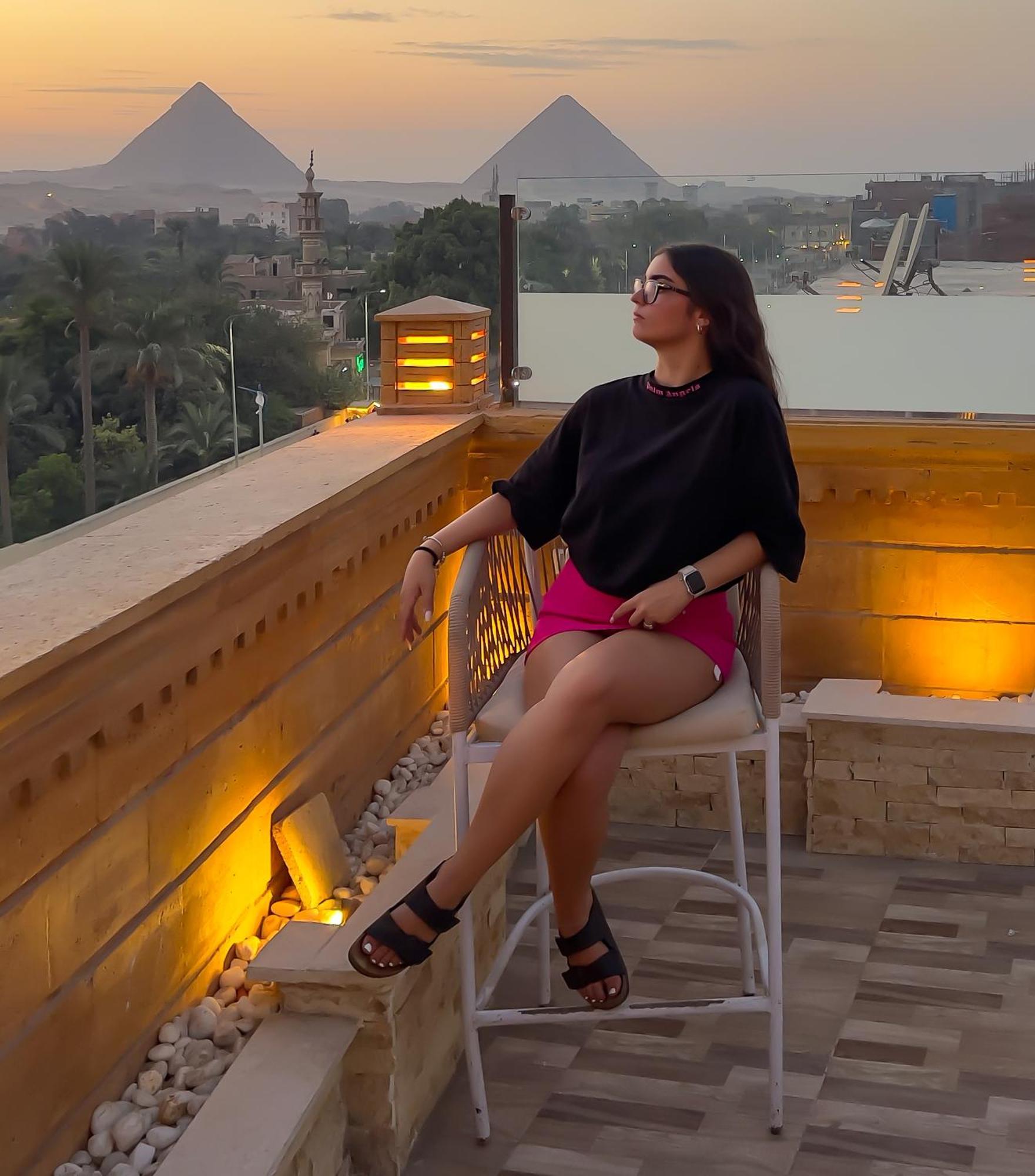 Taj Pyramids View Inn Kafret el-Gabal Екстериор снимка