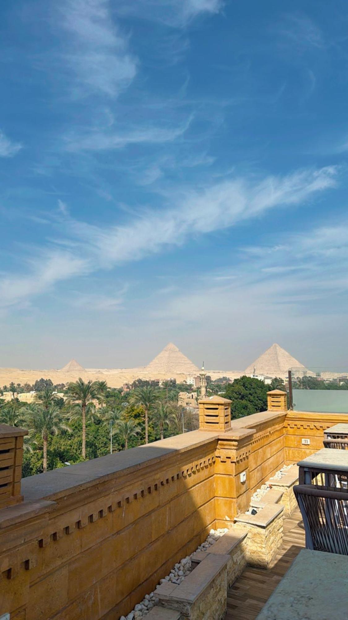 Taj Pyramids View Inn Kafret el-Gabal Екстериор снимка